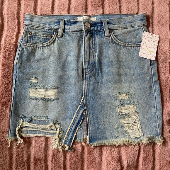 Free People Harvest Bell distressed denim skirt. - Picture 6 of 8